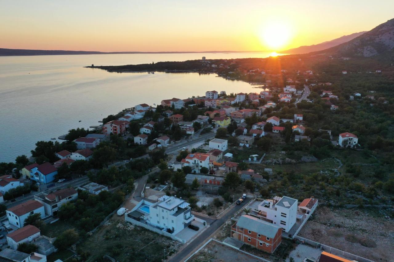 Villa Silver Starigrad Paklenica Exterior photo